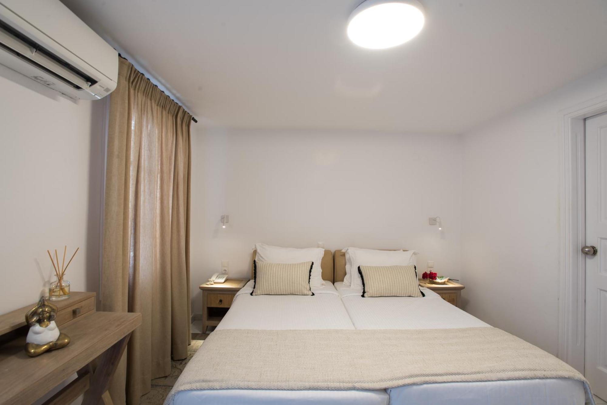 Island Mykonos Suites Mykonos Town Стая снимка